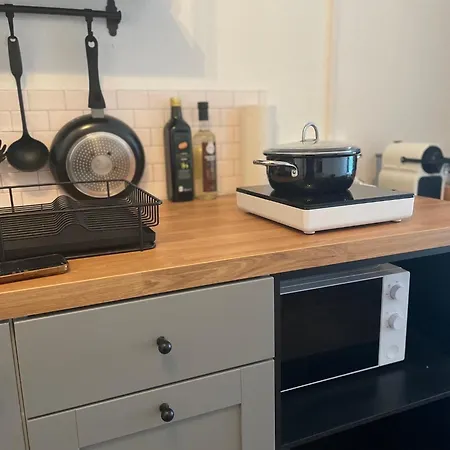 Mit Kuechenzeile, Stadtnah & Kostenlos Parken Apartman *